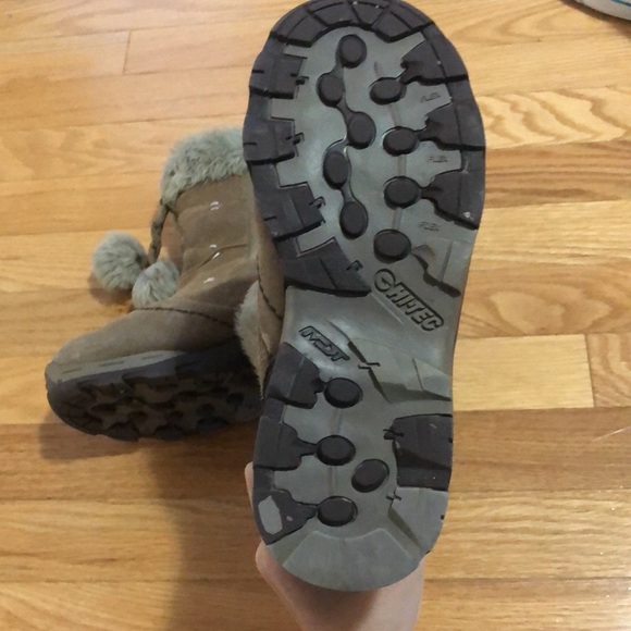 Hi- tec boots - Picture 3 of 3